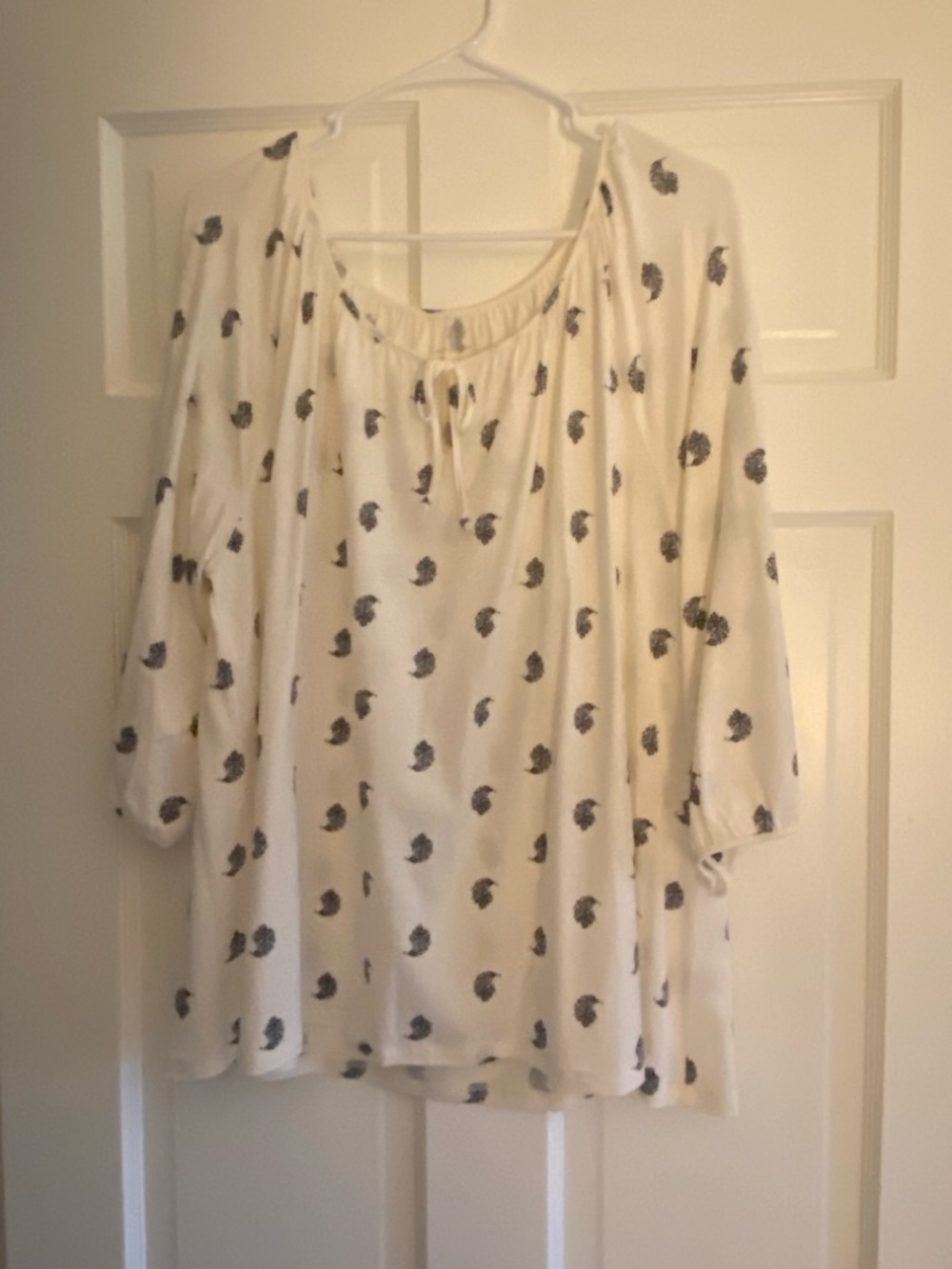 Garnet Hill White Peasant Tunic with Navy Paisley Print